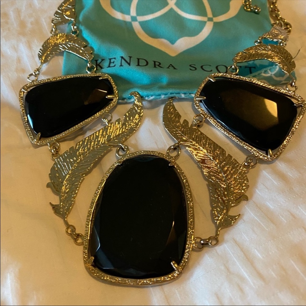 Kendra Scott statement necklace